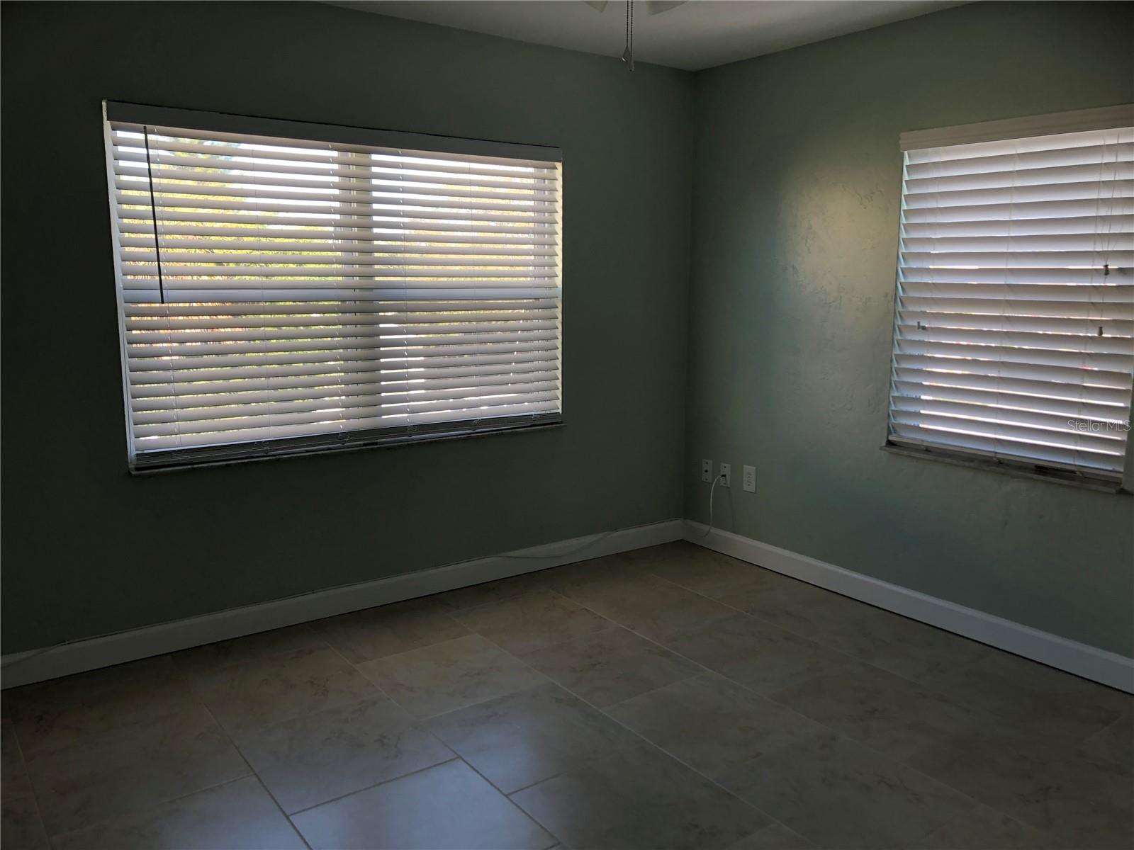 MADEIRA SHORES SUB - Residential Lease