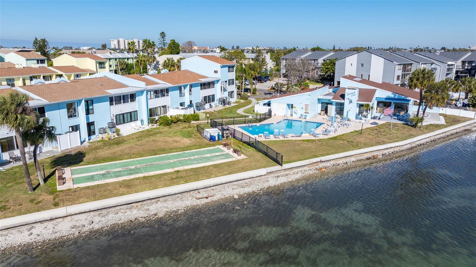 WINDRUSH COVE PH 1 CONDO - Residential