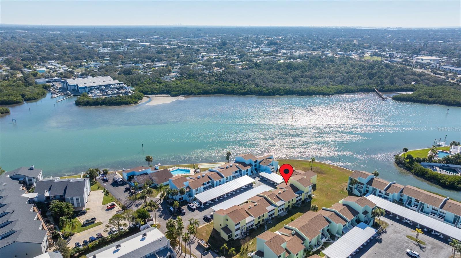 WINDRUSH COVE PH 1 CONDO - Residential