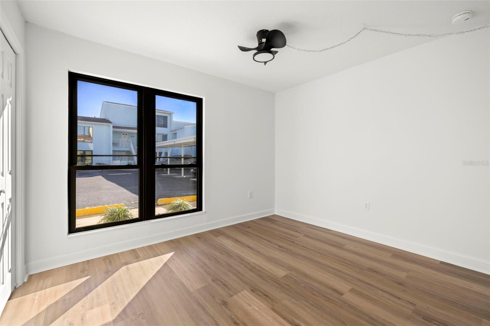 WINDRUSH COVE PH 1 CONDO - Residential