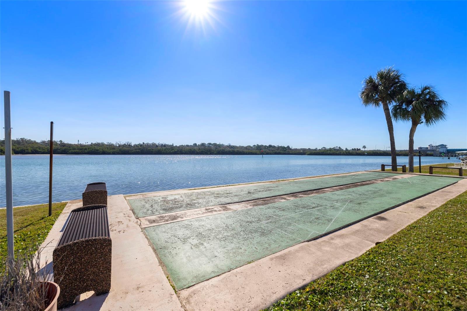 WINDRUSH COVE PH 1 CONDO - Residential