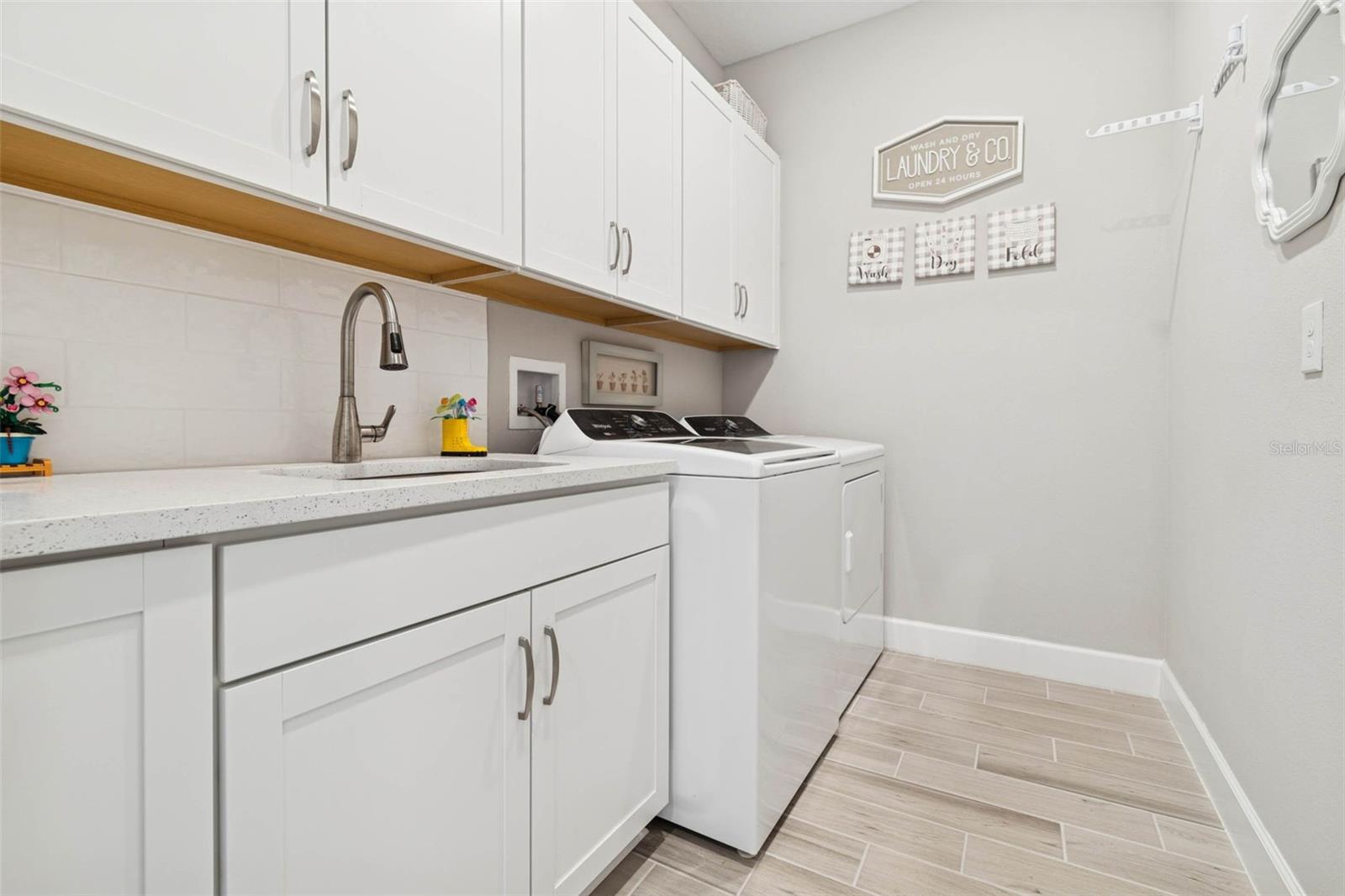 ESPLANADE/WIREGRASS RANCH PH - Residential