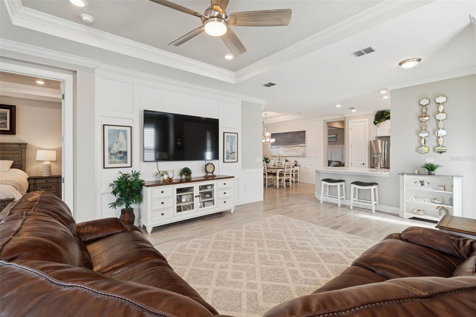 ESPLANADE/WIREGRASS RANCH PH - Residential