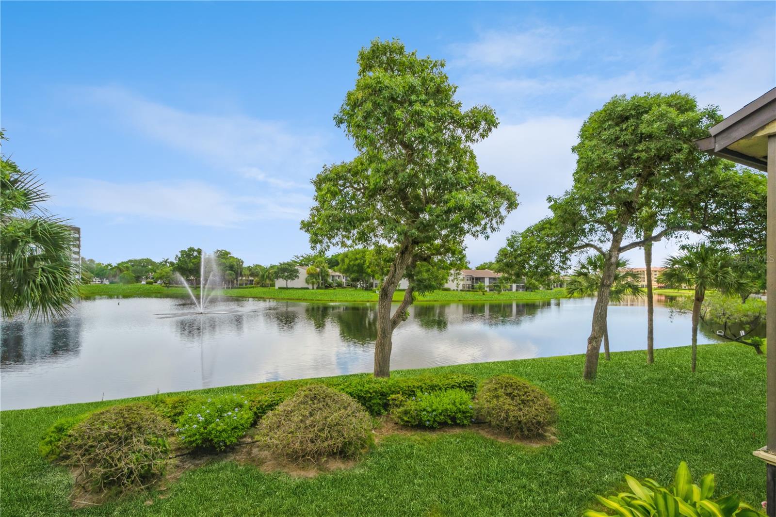 MEADOWRIDGE EAST CONDO - Residential