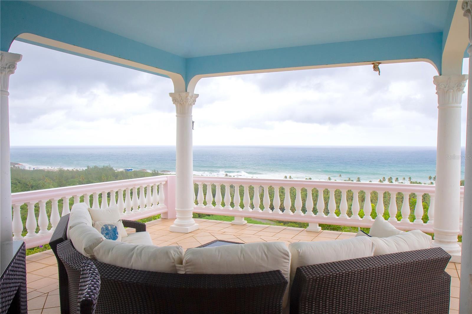 SECTOR LAS UVAS, BO. JOBOS - Residential