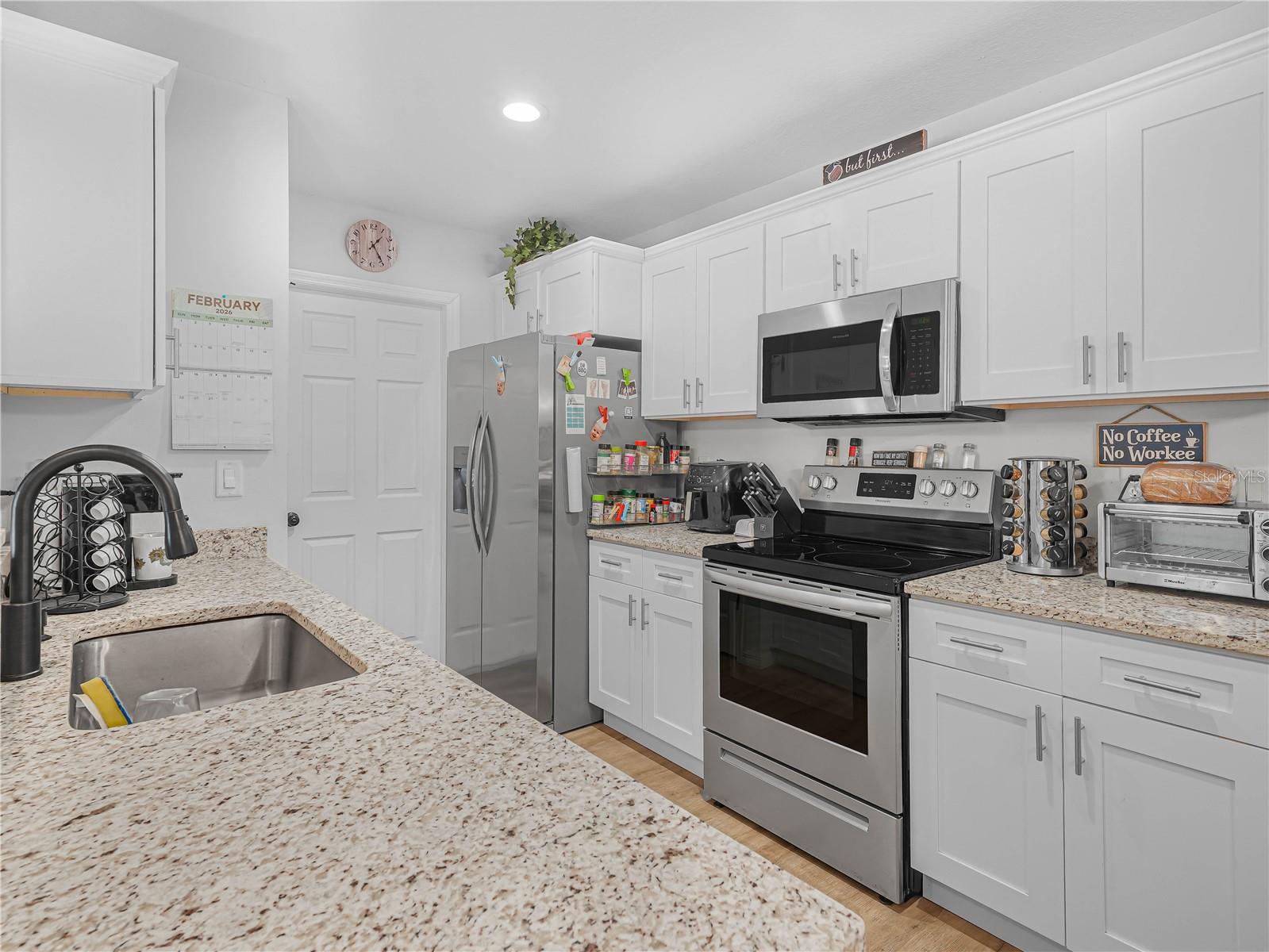 SEBRING LAKES UN THREE - Residential