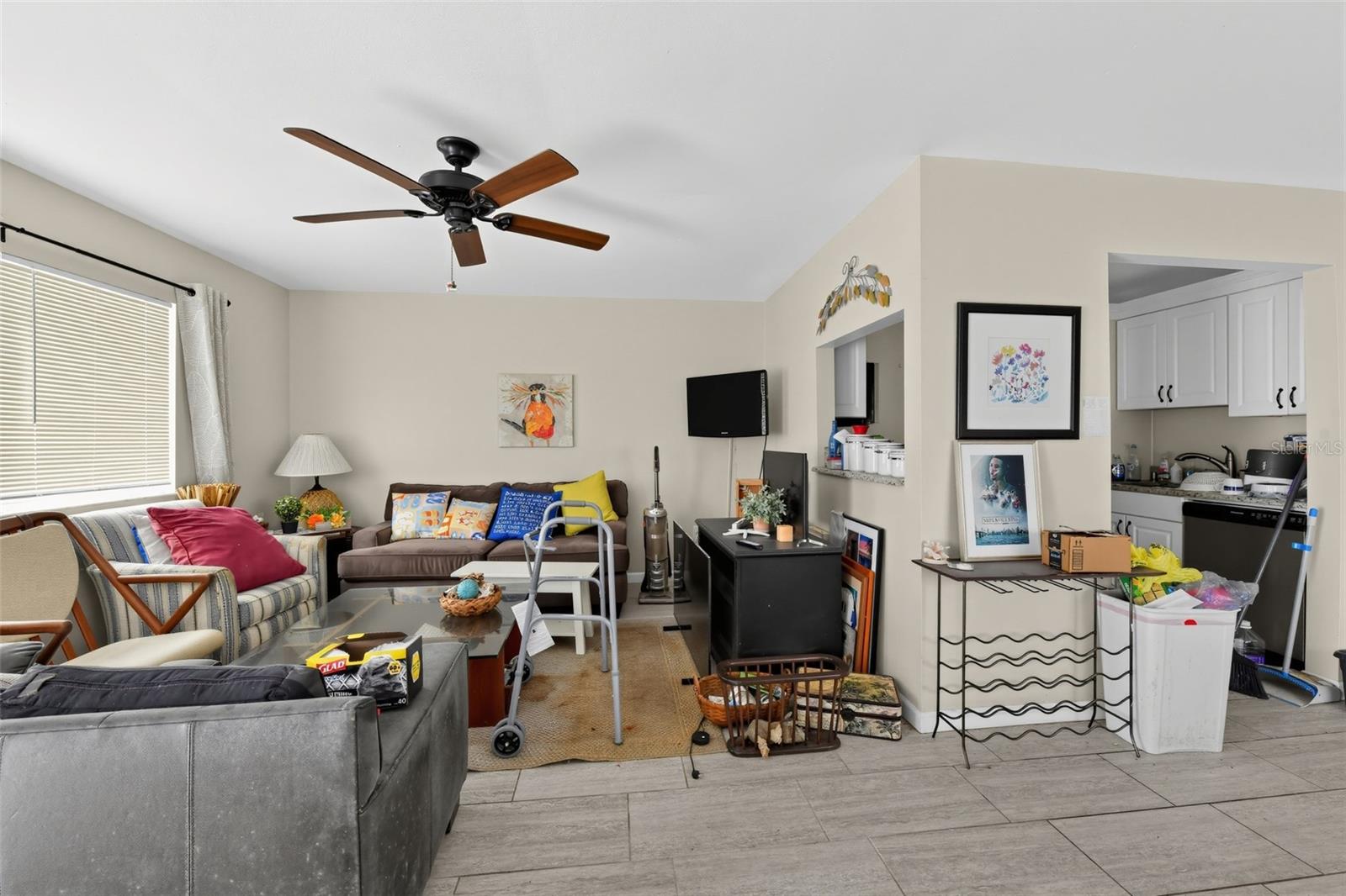 205 KINGS BOULEVARD 67, SUN CITY CENTER, FL, 33573 4 205 KINGS BOULEVARD 67