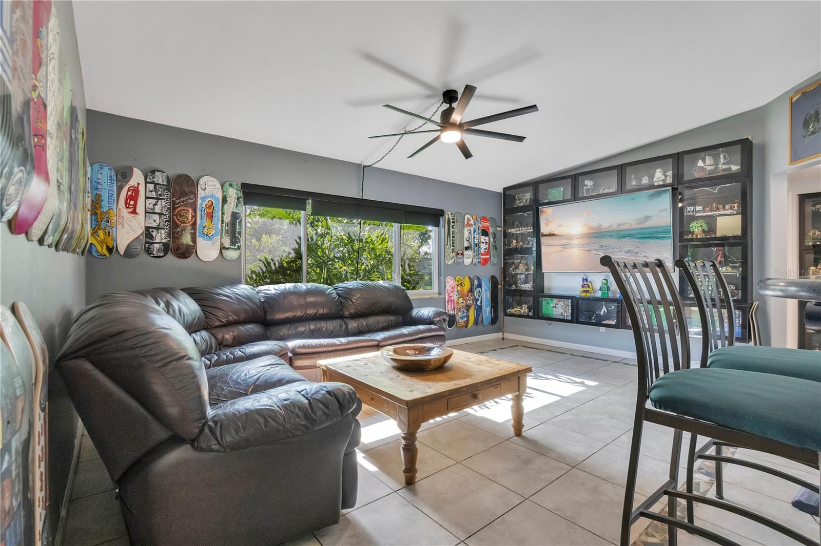 GOLFVIEW - Residential