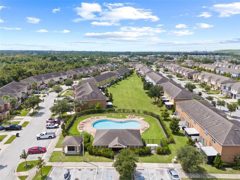 A home in RIVERVIEW