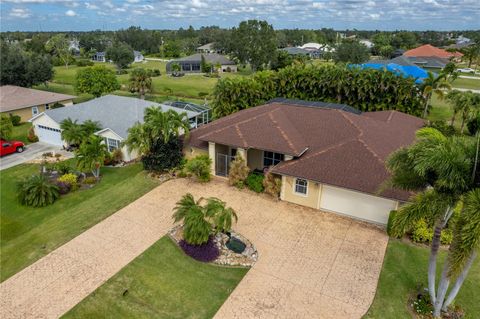 A home in PUNTA GORDA