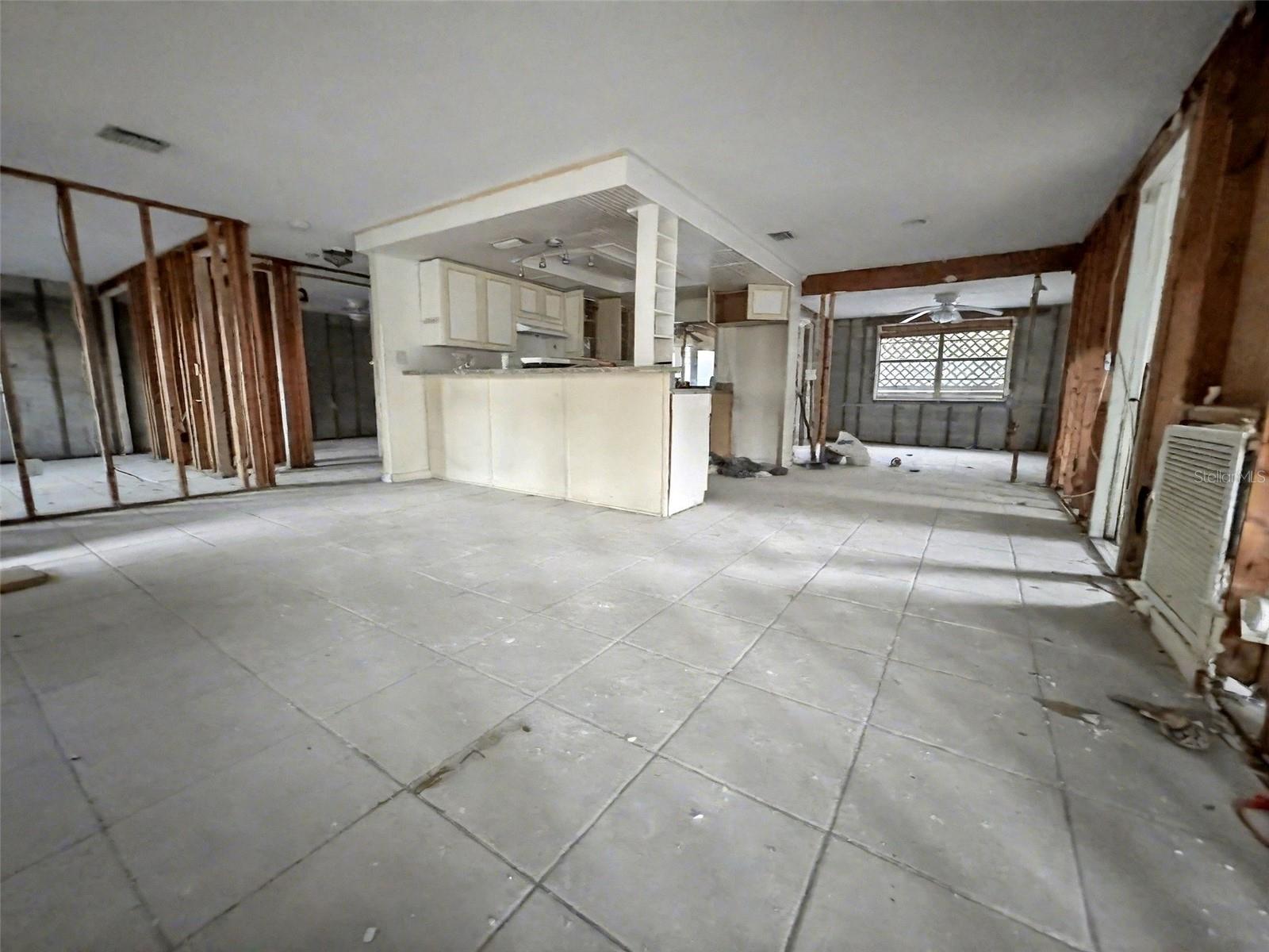 WEST PORT SUB - Residential