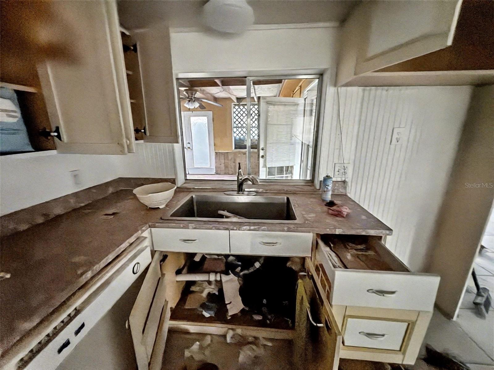 WEST PORT SUB - Residential