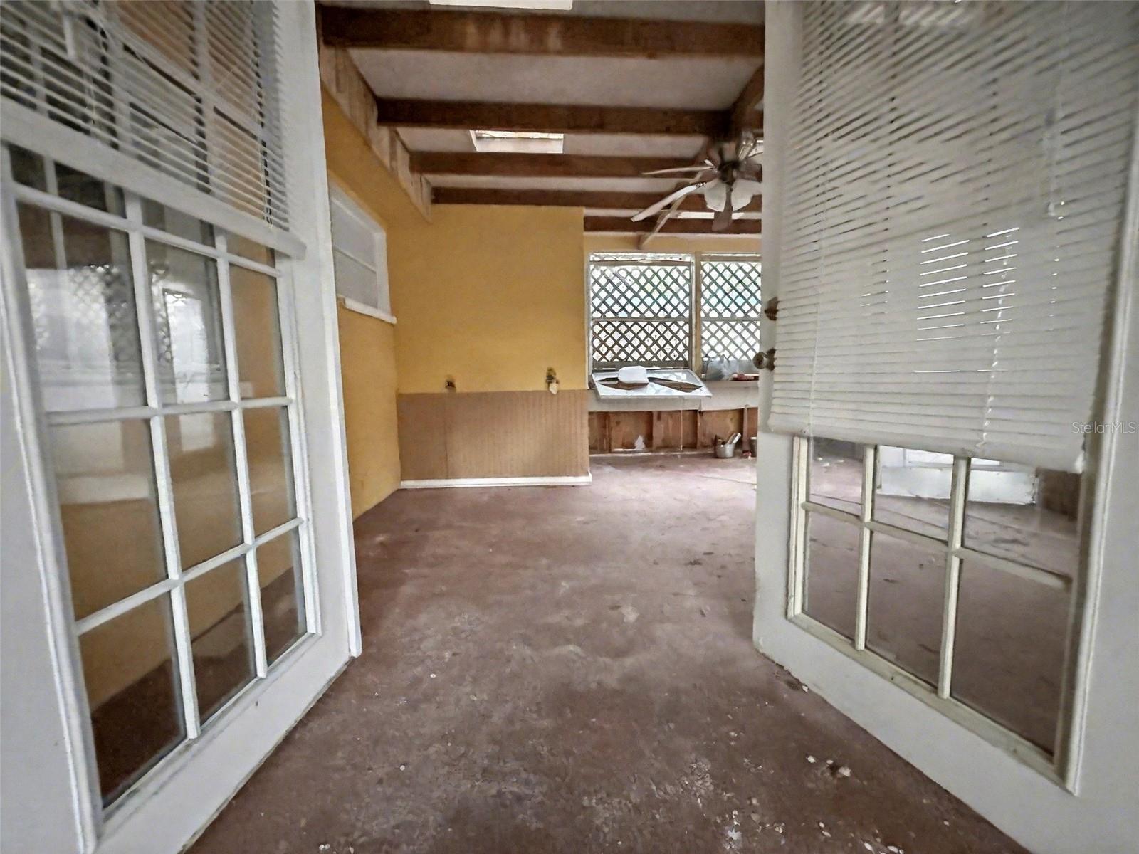 WEST PORT SUB - Residential