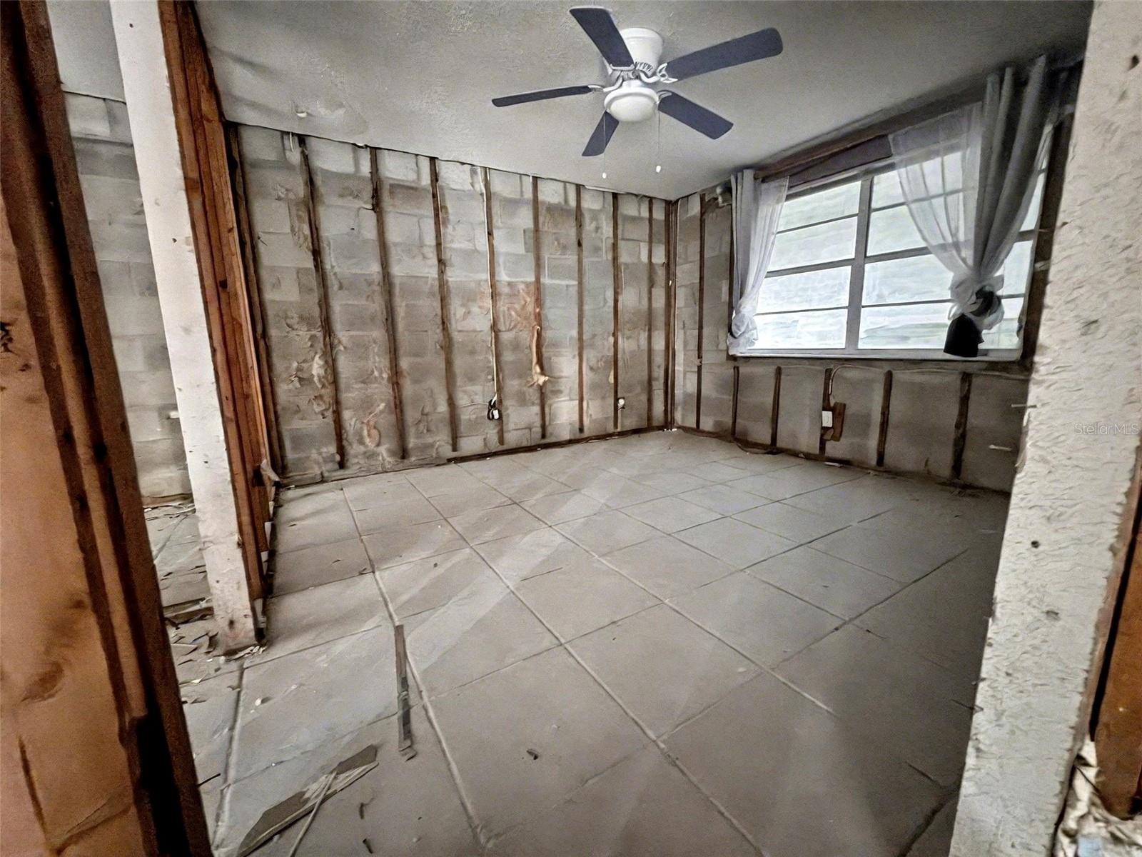 WEST PORT SUB - Residential