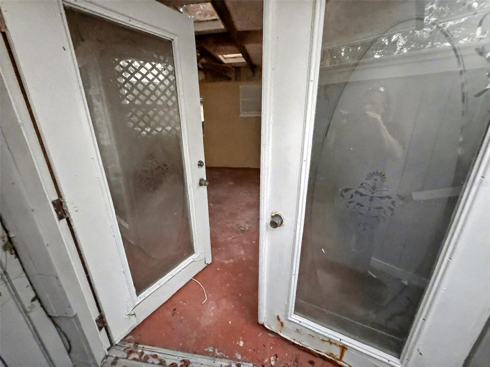 WEST PORT SUB - Residential