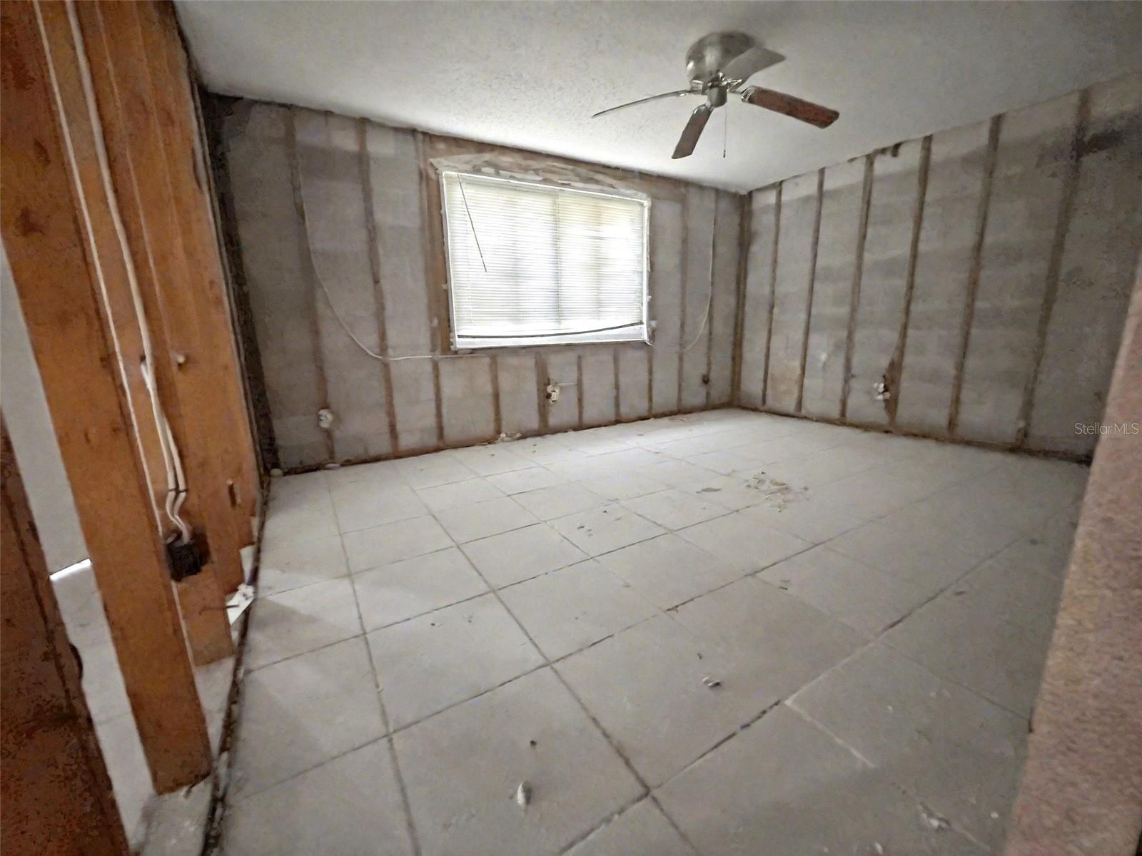 WEST PORT SUB - Residential