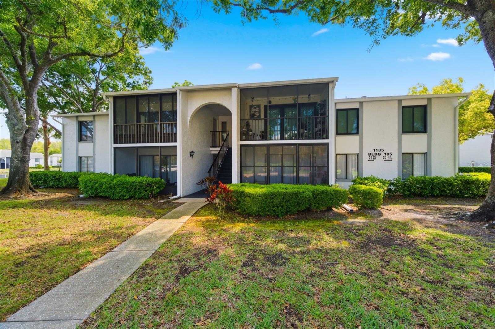 1135 PINE RIDGE CIRCLE W A2