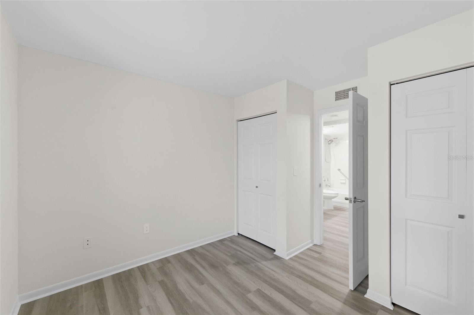 PINE RIDGE AT LAKE TARPON VILLAGE - Residential