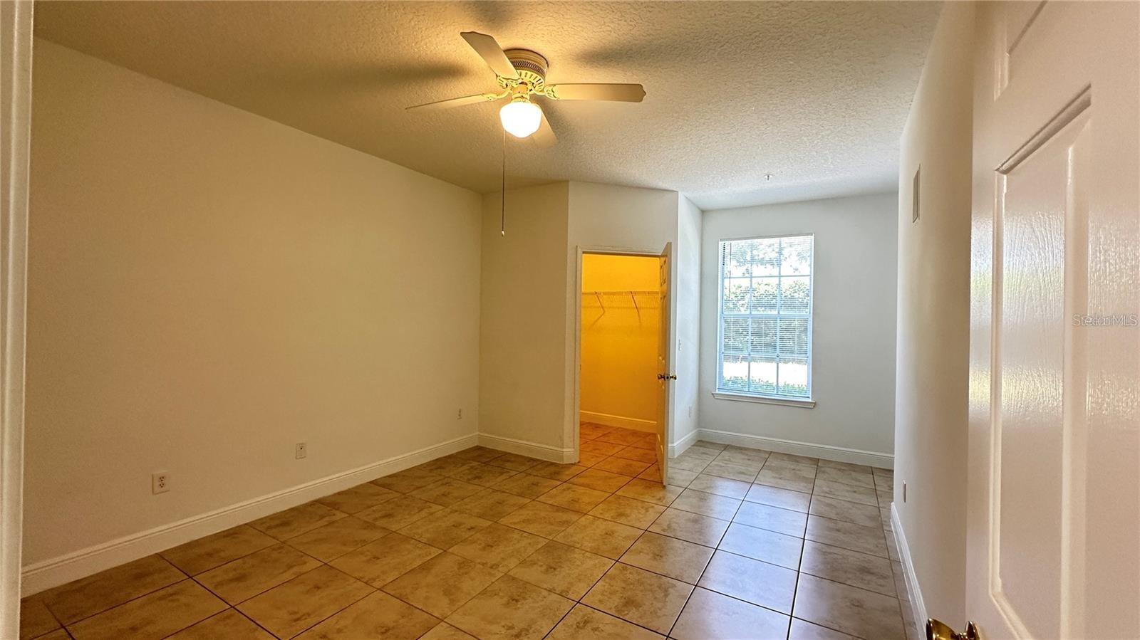 CAPRI/HUNTERS CRK CONDO - Residential Lease