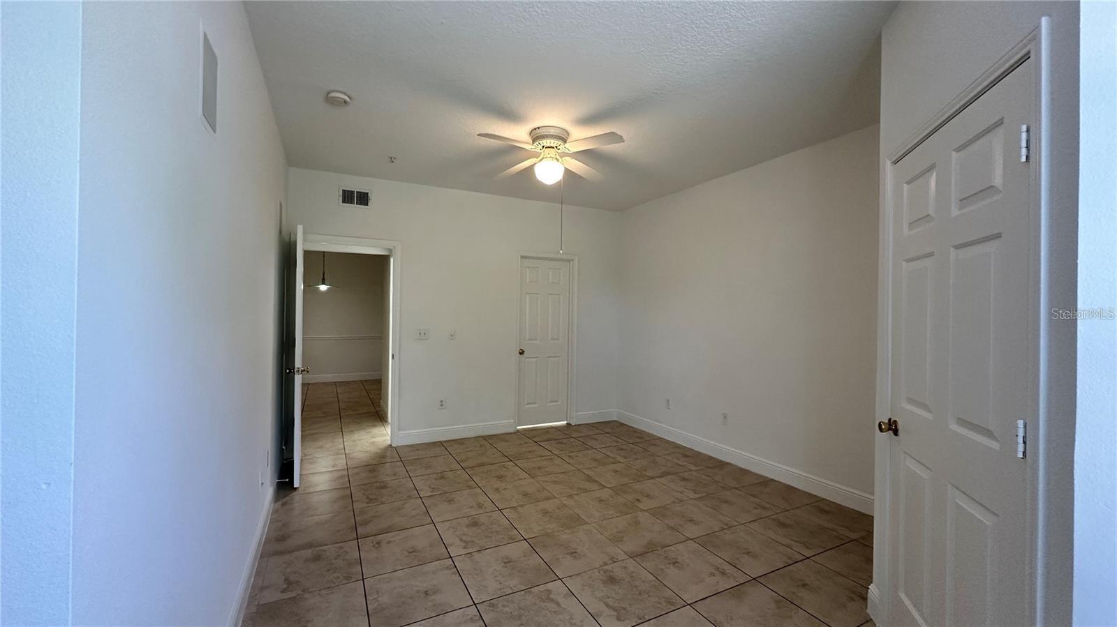 CAPRI/HUNTERS CRK CONDO - Residential Lease