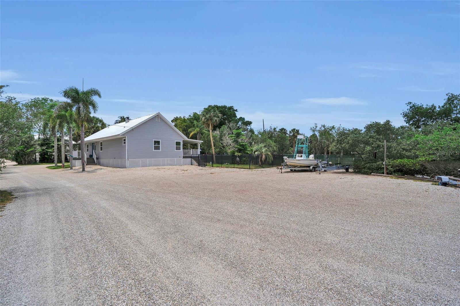 1057 BAYSHORE DRIVE