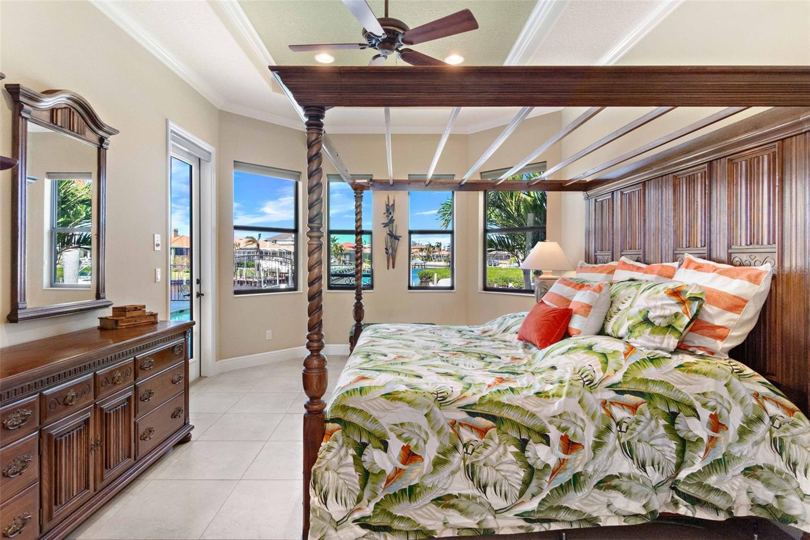 HARBOUR LANDINGS ESTATES - Residential