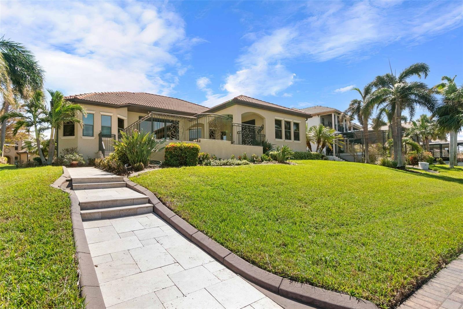 HARBOUR LANDINGS ESTATES - Residential