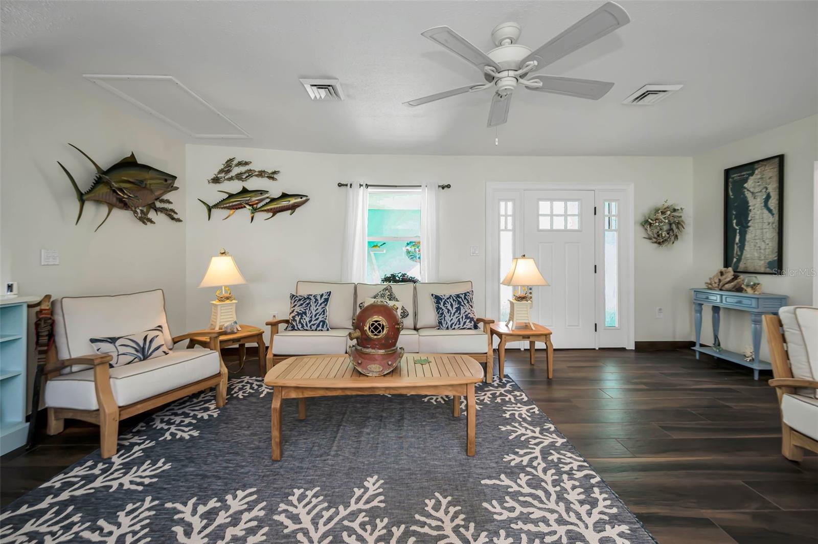 SEA BREEZE ISLAND - Residential