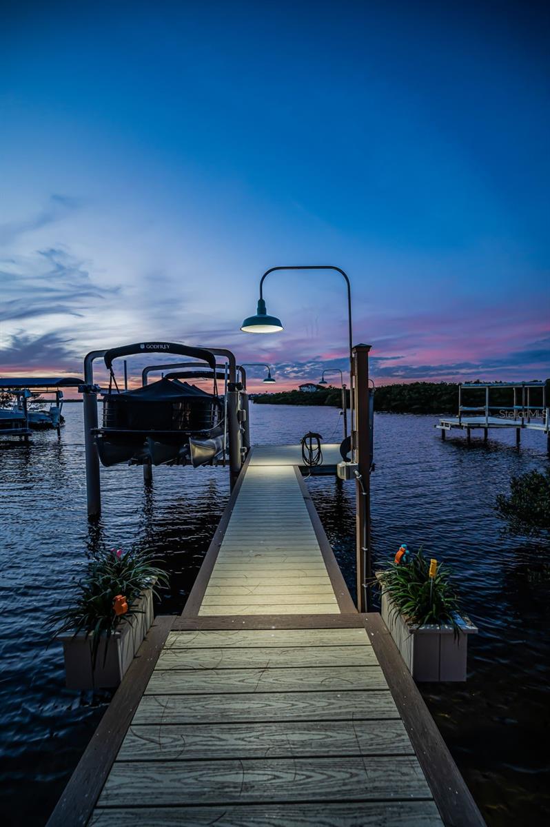 SEA BREEZE ISLAND - Residential