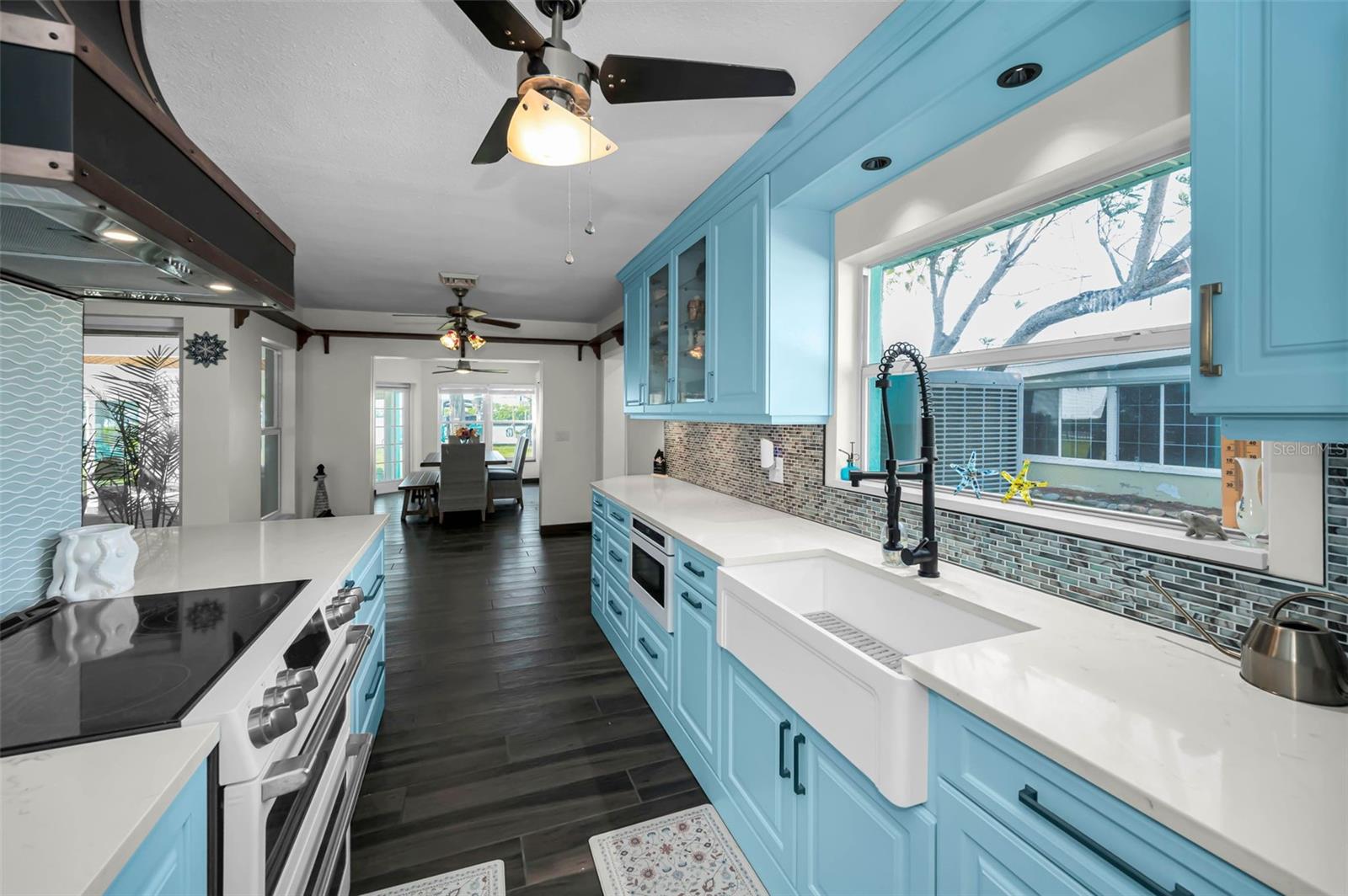 SEA BREEZE ISLAND - Residential