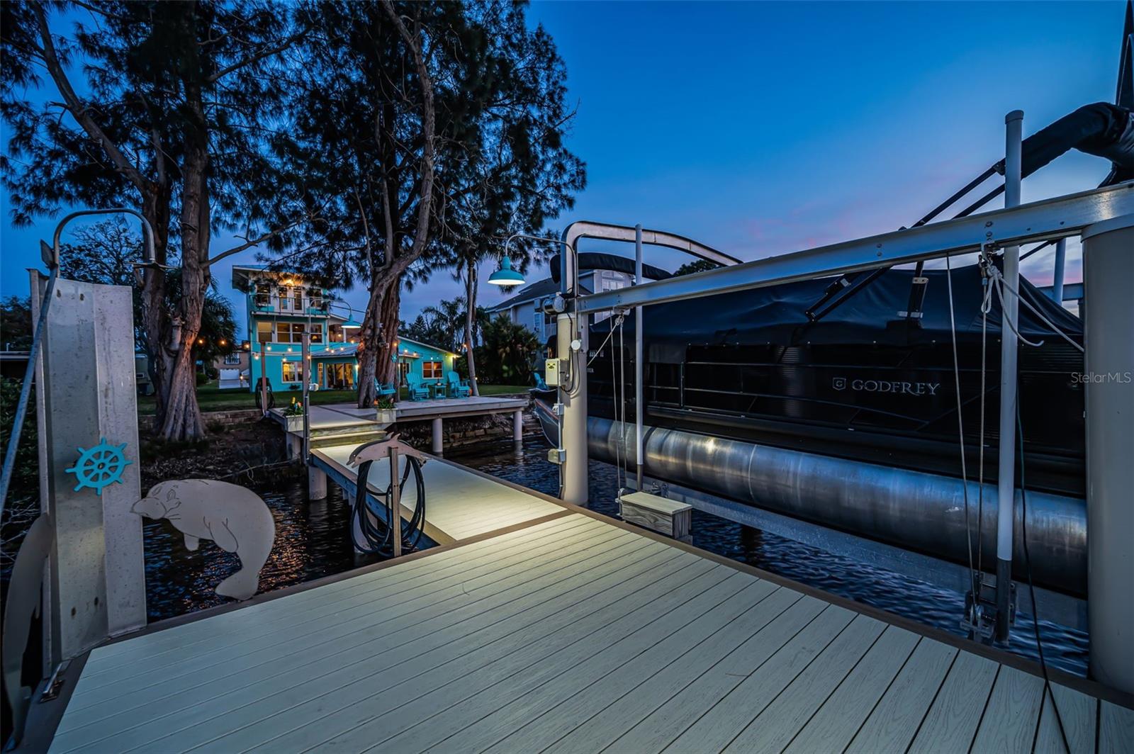 SEA BREEZE ISLAND - Residential