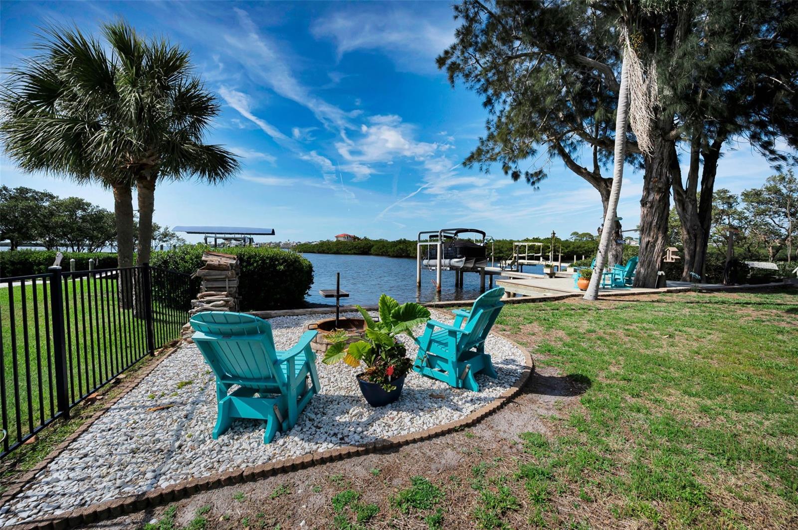 SEA BREEZE ISLAND - Residential