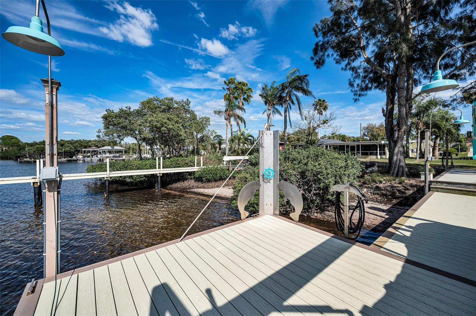 SEA BREEZE ISLAND - Residential