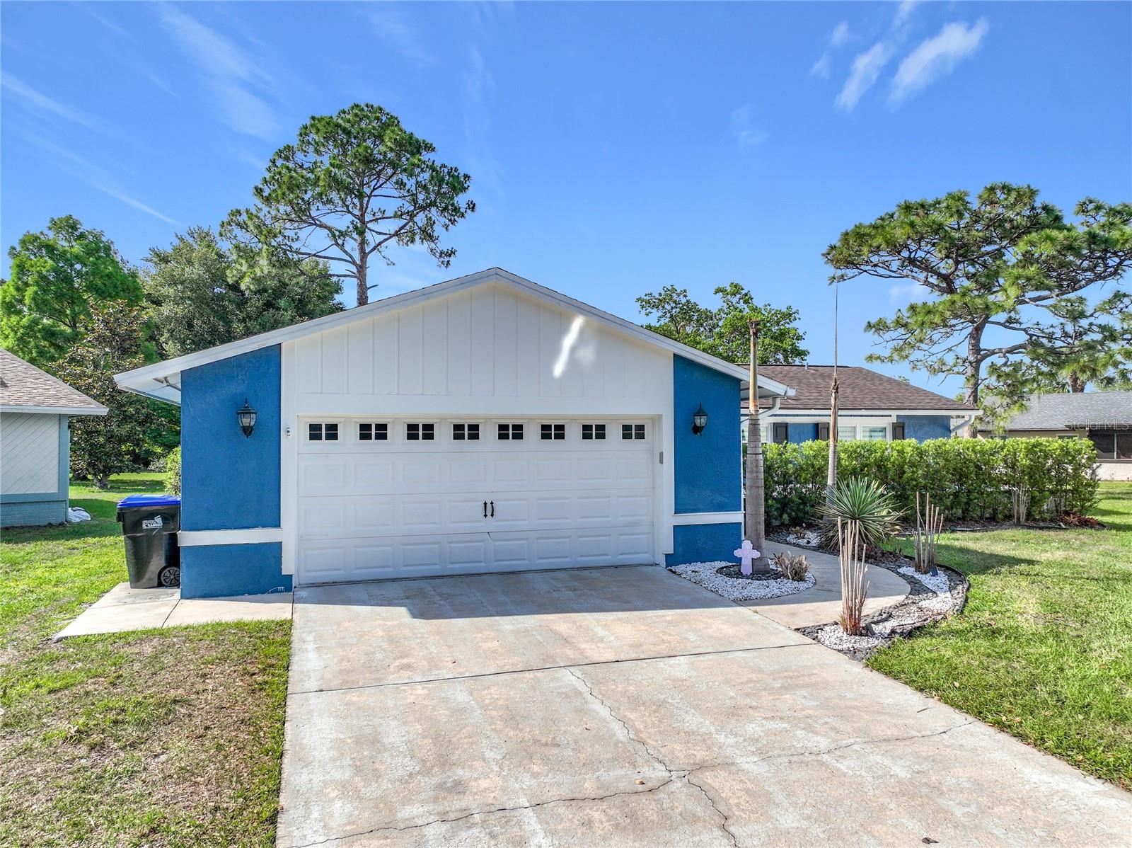LAKE RIDGE VILLAGE - Residential