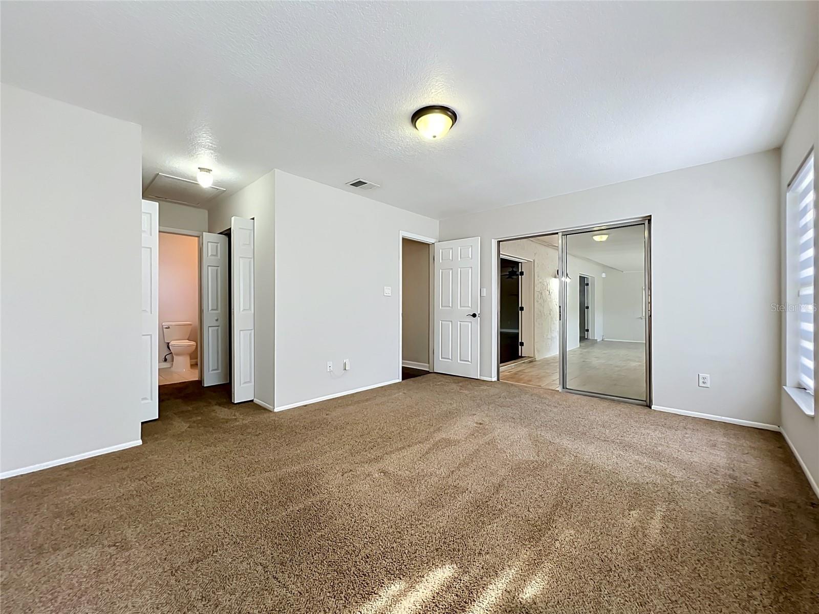 LAKE RIDGE VILLAGE - Residential