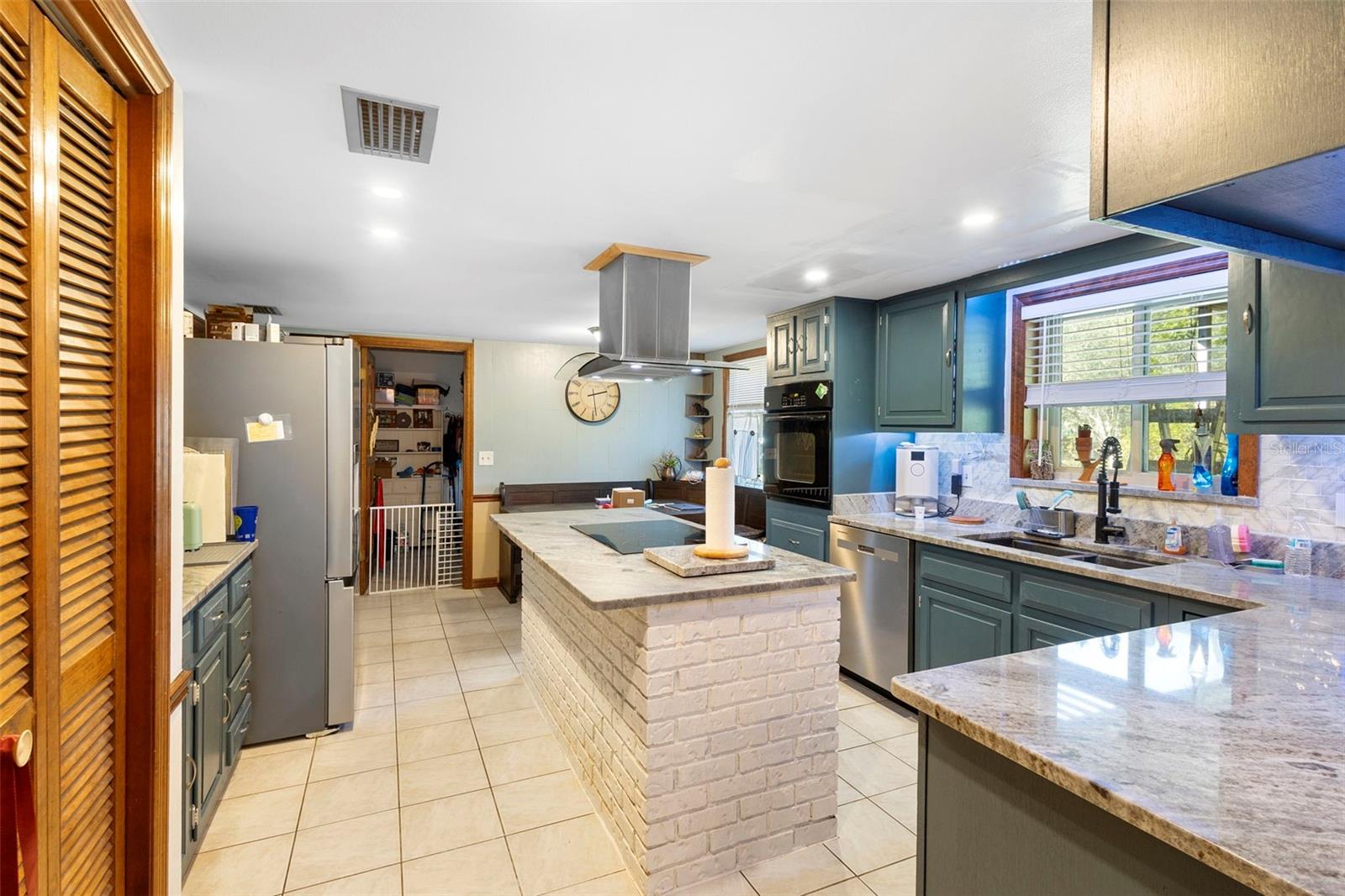 DELTONA LAKES UN 11 - Residential