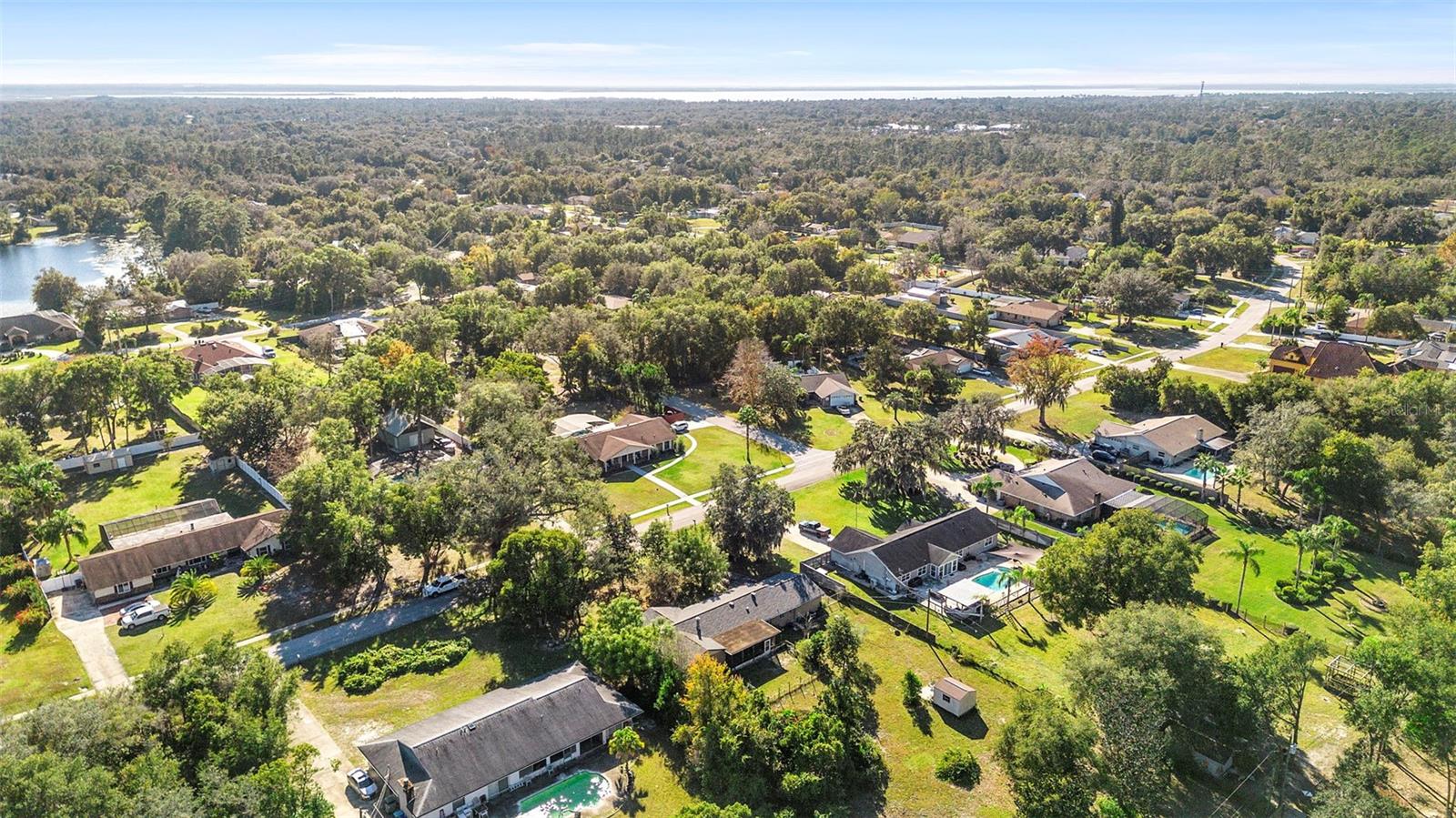 DELTONA LAKES UN 11 - Residential