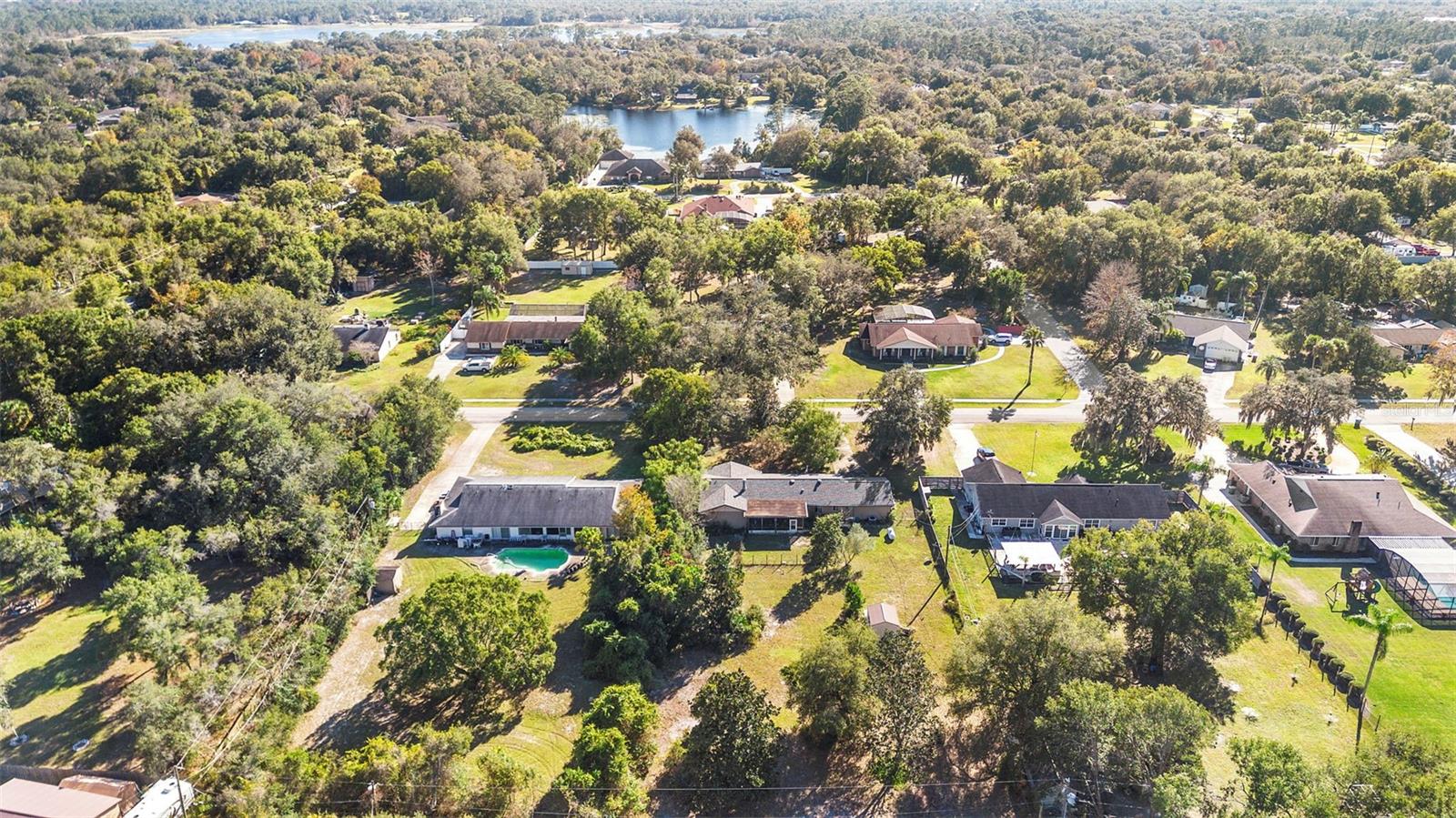 DELTONA LAKES UN 11 - Residential