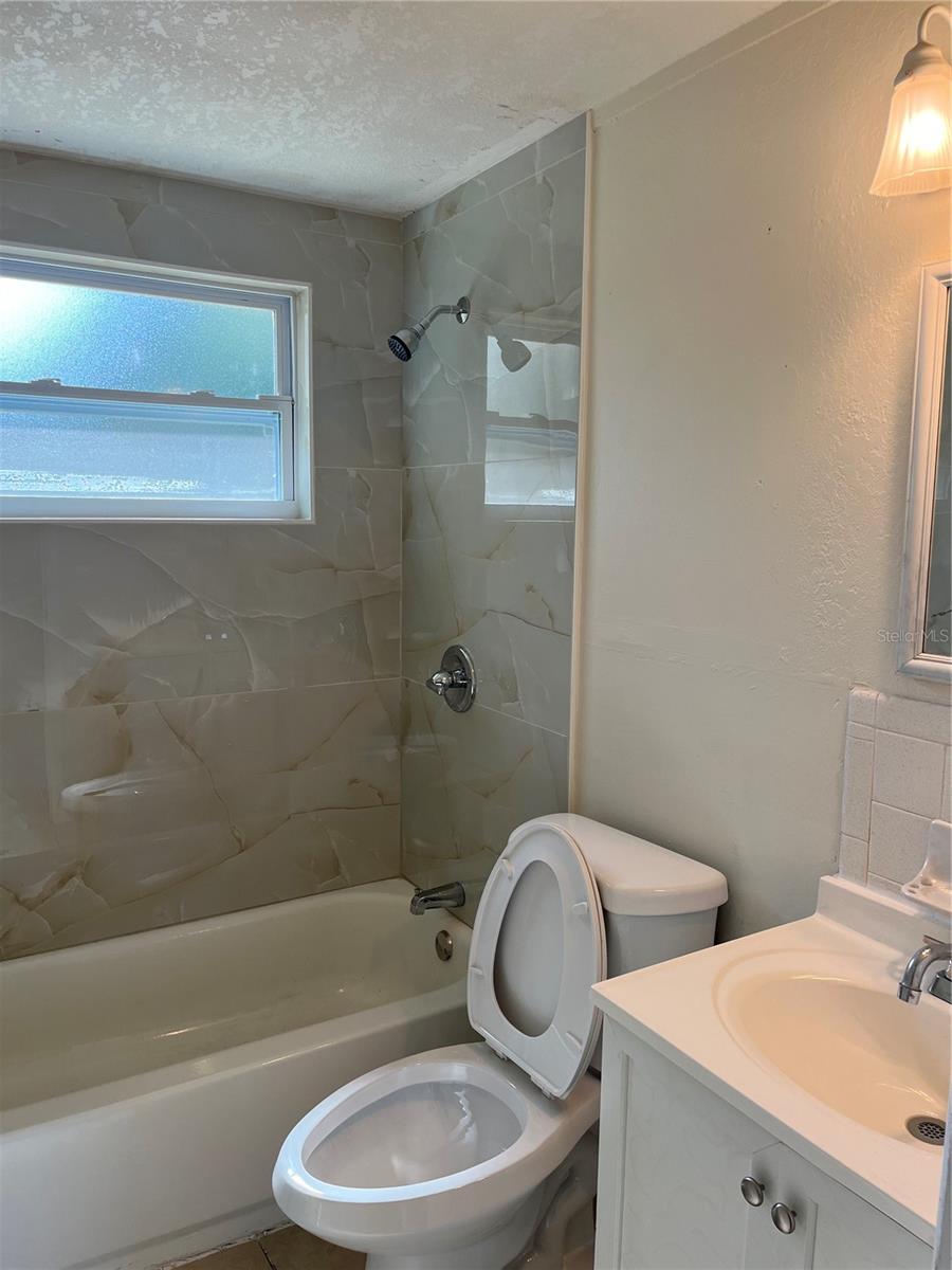 GOLDEN HEIGHTS - Residential Lease