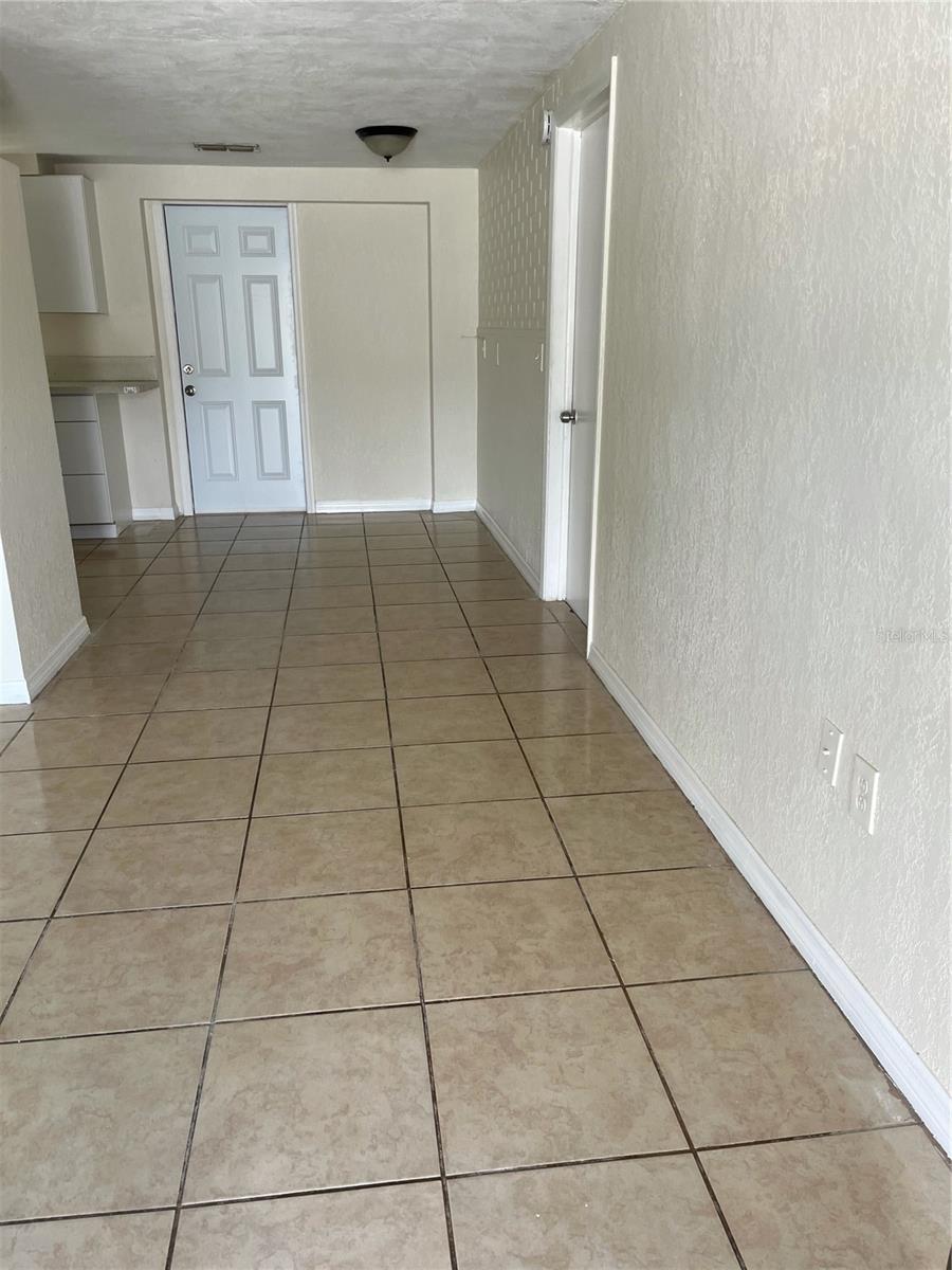 GOLDEN HEIGHTS - Residential Lease