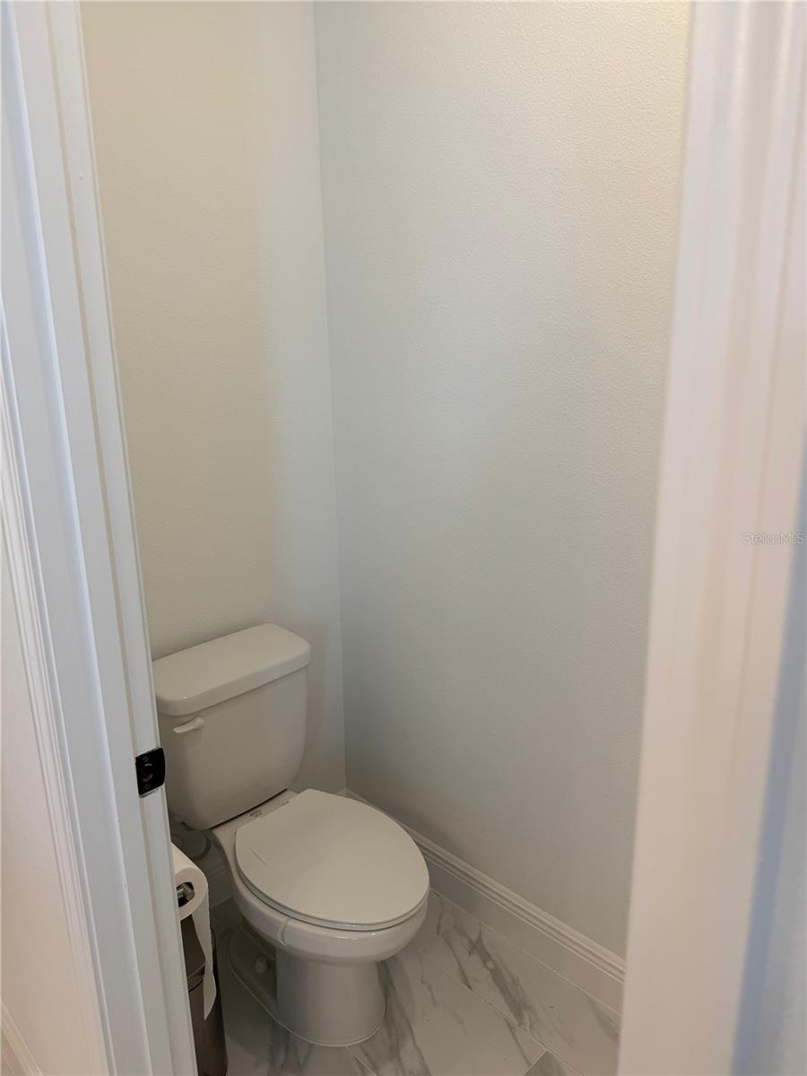 HAMLIN POINTE - Residential Lease