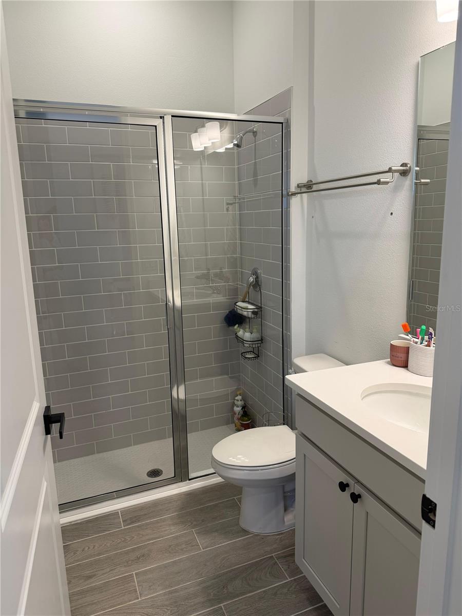 HAMLIN POINTE - Residential Lease