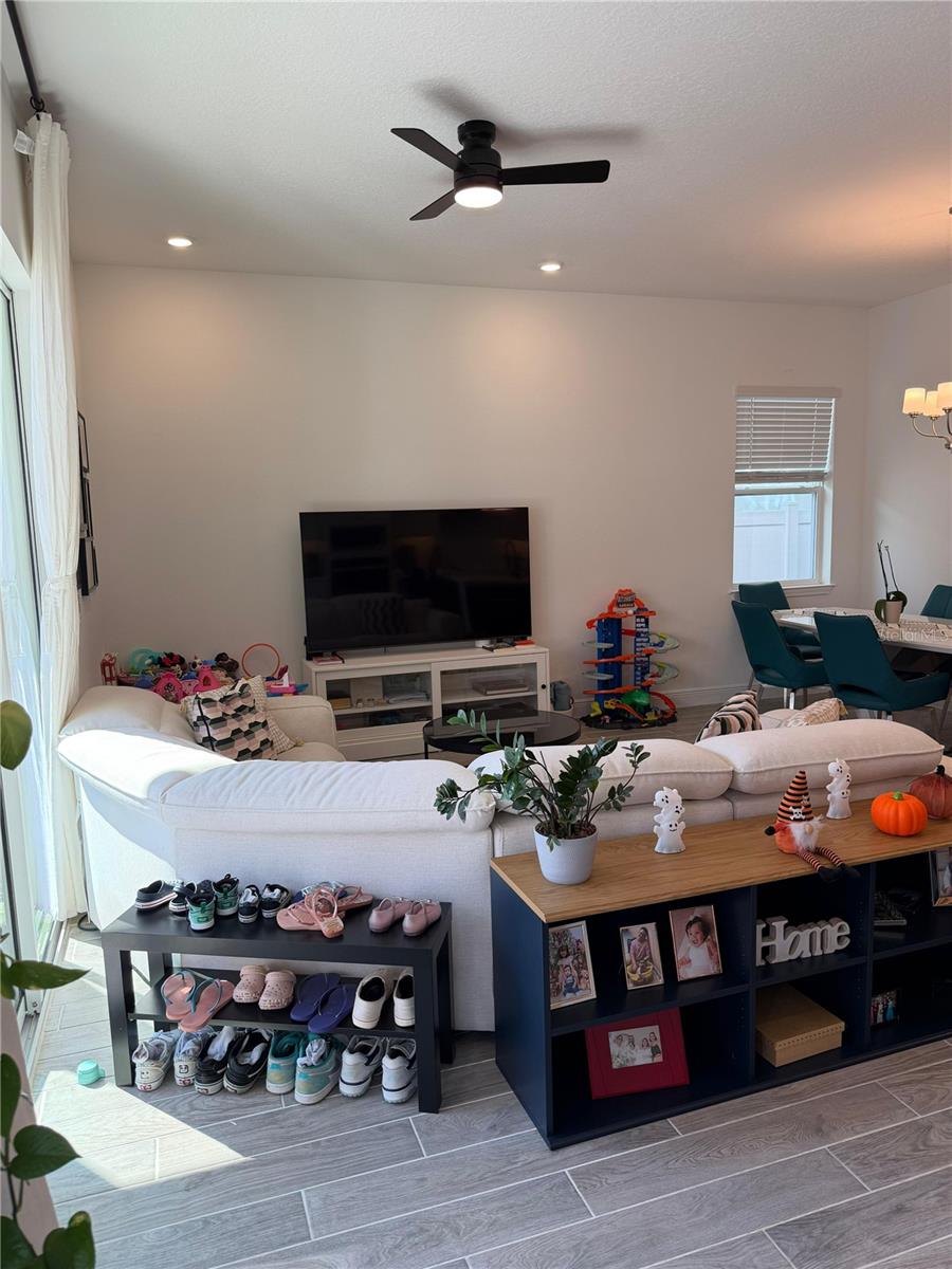 HAMLIN POINTE - Residential Lease