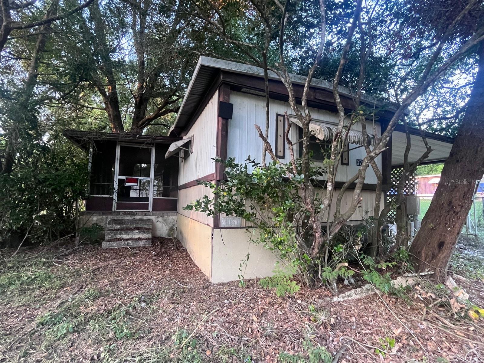 UNREC PORTIONS SE 01/4 NW 01/4 & NW 01/4 - Residential