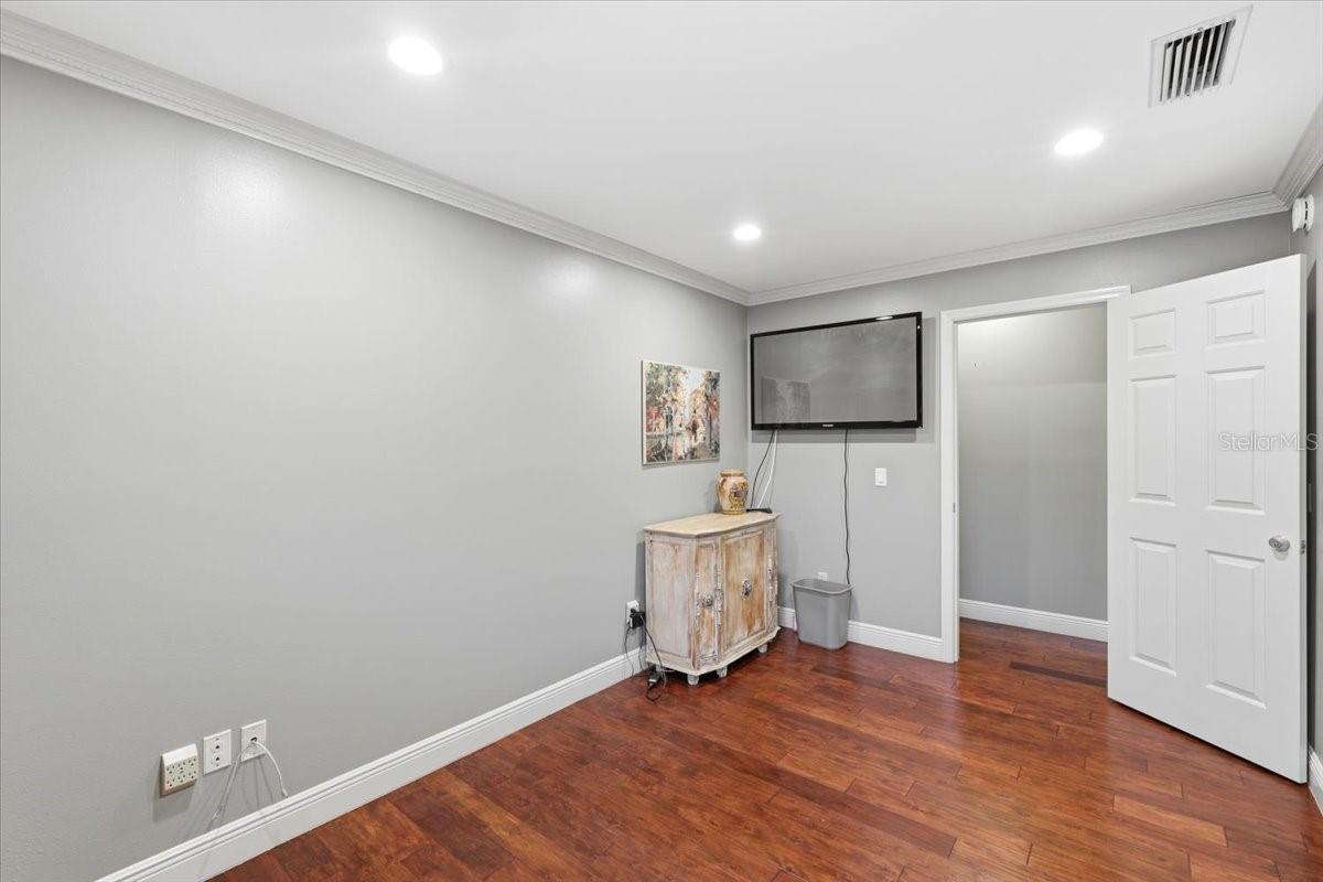 CAMINO REAL - Residential
