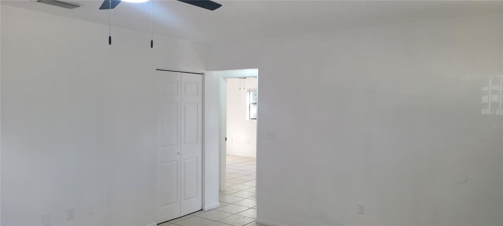 SUNNY BREEZE SUB - Residential Lease