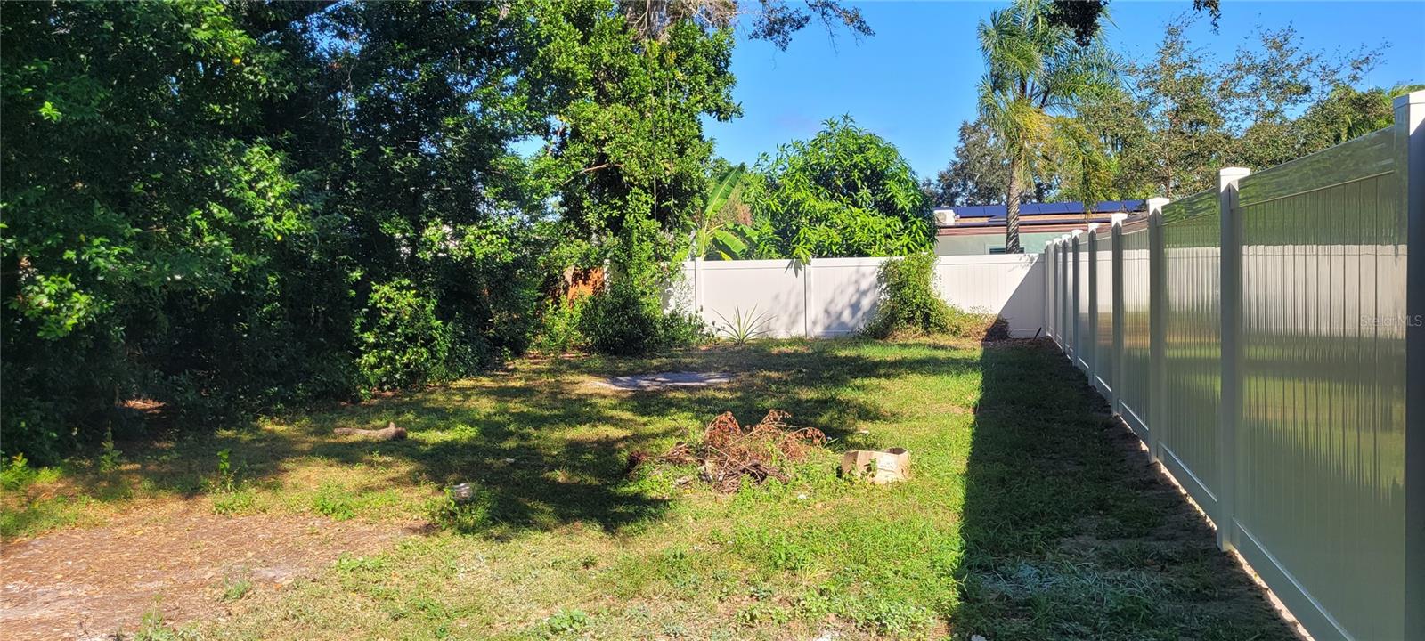 SUNNY BREEZE SUB - Residential Lease