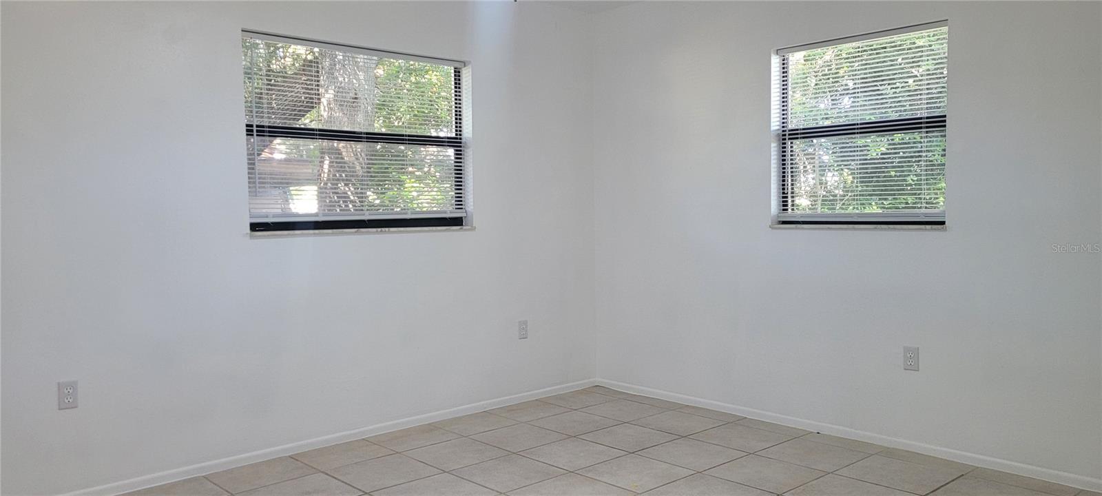 SUNNY BREEZE SUB - Residential Lease