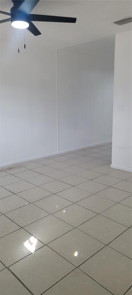 SUNNY BREEZE SUB - Residential Lease