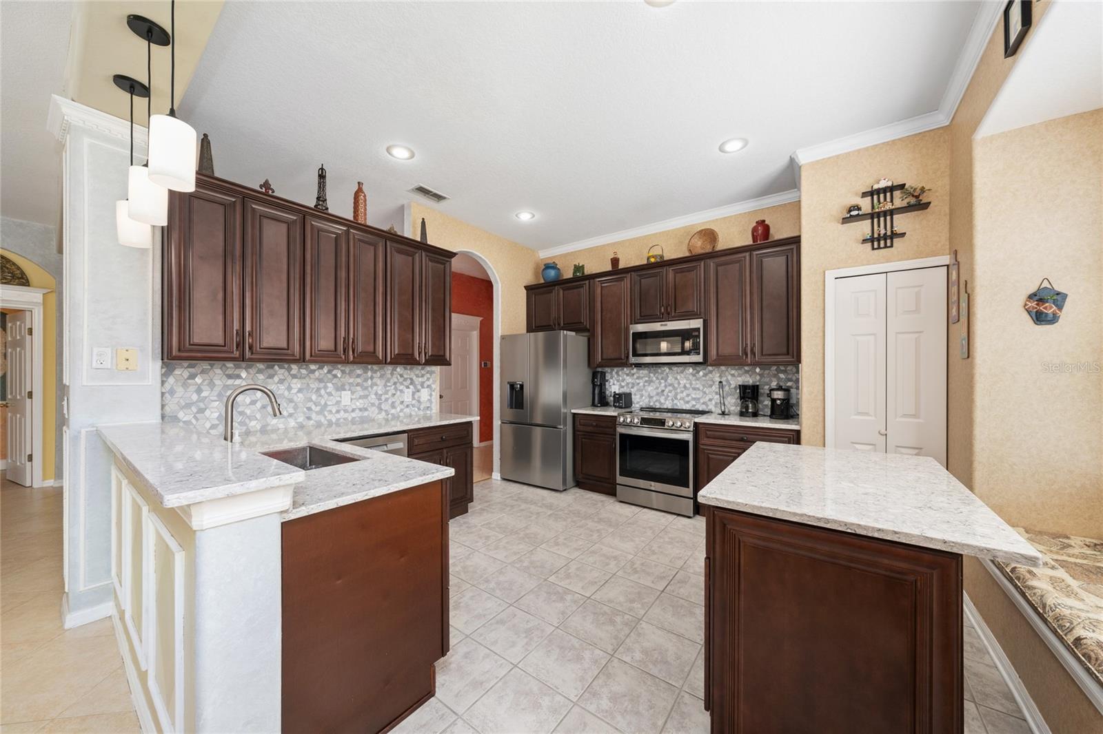 HUNTERS CREEK TR 125 - Residential